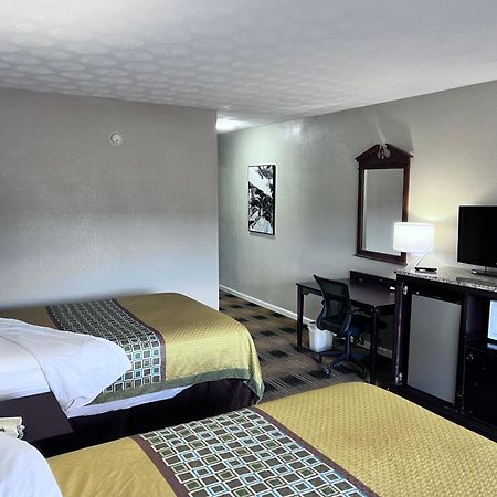 Budgetel Inn&Suites Dillard Eksteriør bilde