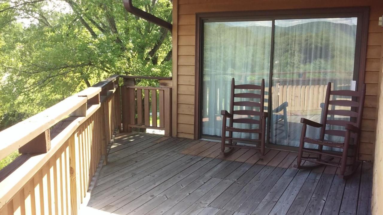 Budgetel Inn&Suites Dillard Rom bilde