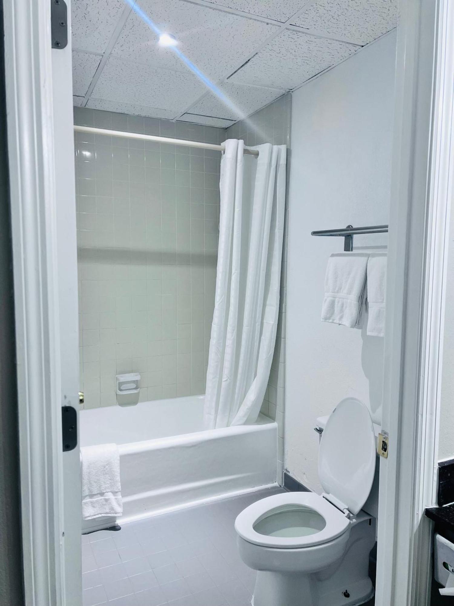 Budgetel Inn&Suites Dillard Eksteriør bilde