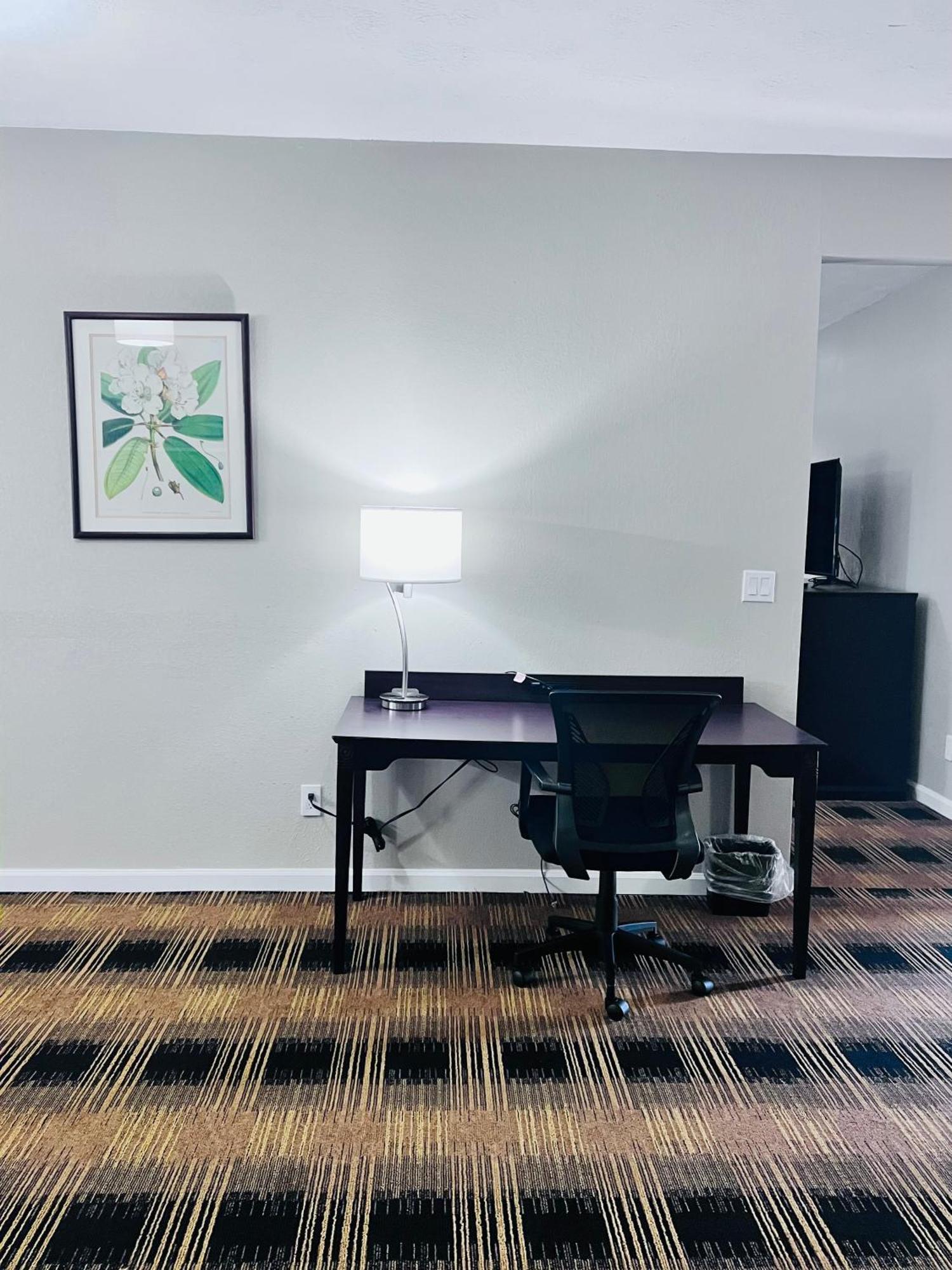 Budgetel Inn&Suites Dillard Eksteriør bilde