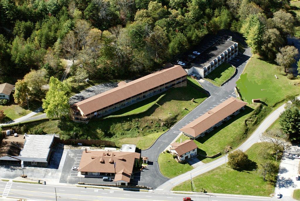 Budgetel Inn&Suites Dillard Eksteriør bilde